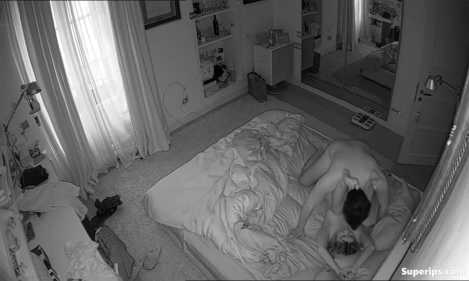 IPCAM – Blonde girl gets fucked by her boyfriend