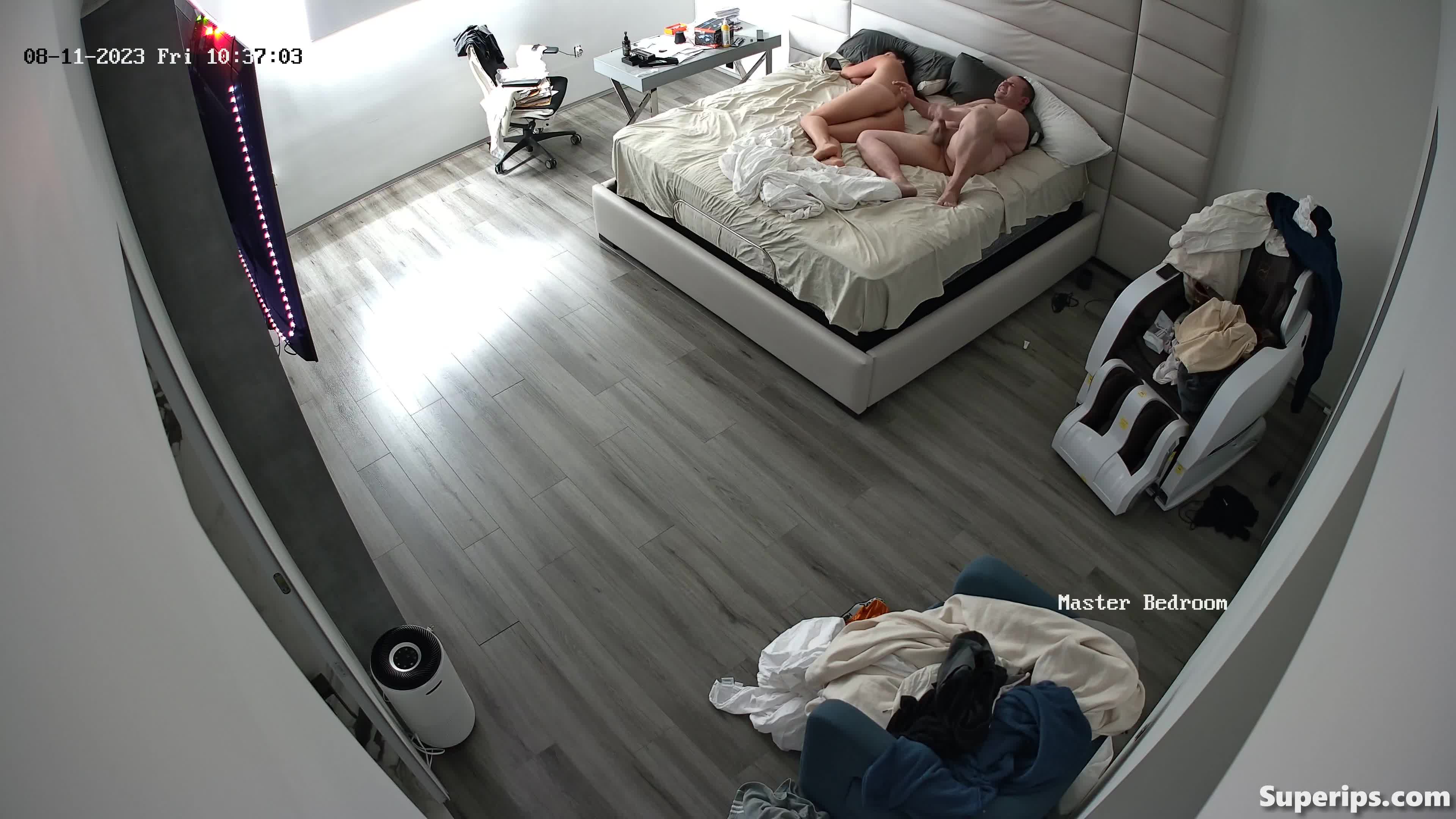 IPCAM – Rich American man fucks his young wife