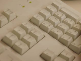 Nudeceleb- Ceci Chuh, Emilia Schule – Boy 7 (2015) HD 1080p