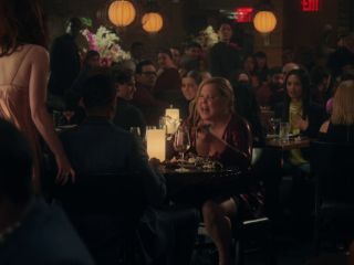 Nudeceleb- Amy Schumer, Jillian Bell,  Lizze Broadway- Kinda Pregnant (2025) HD 1080p