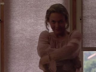 Nudeceleb- Hana Kovarikova – Roming (2007) HD 1080p