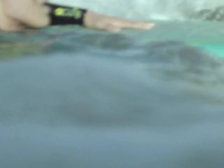 Nudeceleb- Claire Cetera – Biters (2020) HD 1080p