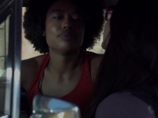 Nudeceleb- Mariana Nunes, Mari Peixoto – Blaxploitation A Rainha Negra (2014) HD 1080p