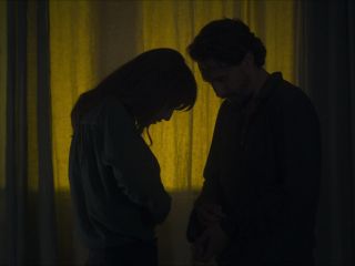 Nudeceleb- Paola Cortellesi – Petra s01e02 (2020) HD 1080p