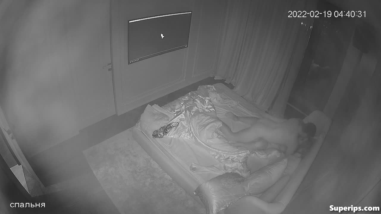 IPCAM – Ukrainian couple in love fucks in the dark