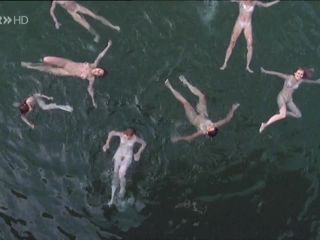 Nudeceleb- Judith Hofmann, Silke Geertz, Hanna Scheuring – Schoenes Wochenende (2005) HD 720p