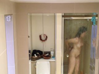 Hidden Cam Sister In Shower