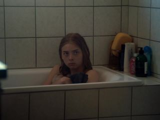 Nudeceleb- Sandra Guldberg Kampp – Wildland (Kod  Blod) (2020) HD 1080p