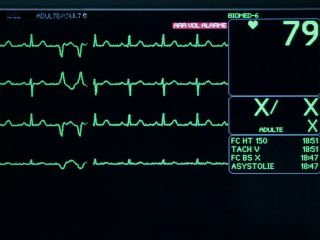 Nudeceleb- Claire Keim – Eternelle s01 (2009) HD 1080p