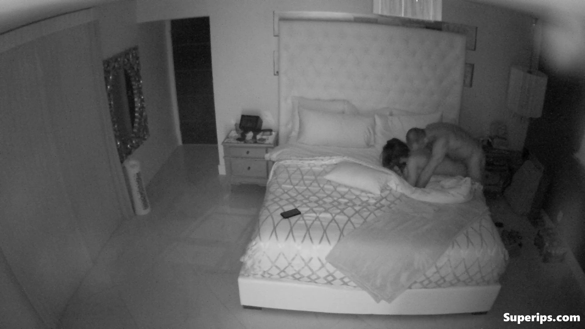 IPCAM – Mature Arab woman gets fucked doggy style