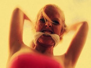 Nudeceleb- Stine Kråbøl – Reservedekk (2011) HD 1080p