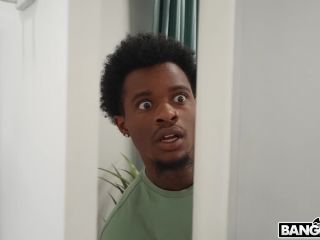 Site rip FHD- Lily Lou  Spying On Big Boobs Btra