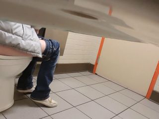 Milf Coffee Shop Wc Spy 1
