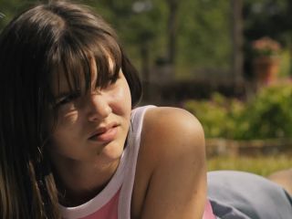 Nudeceleb- Claudia Riera, Maria Morera, etc – Jo mai mai s01e06 (2024) HD 1080p