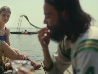 Nudeceleb- Mackenzie Davis – Station Eleven s01e02 (2021) HD 1080p