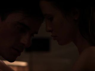 Nudeceleb- Peri Baumeister – Oregon Pine (2016) HD 1080p