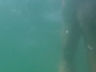 Nudeceleb- Laura Kjær – Badehotellet s06e01 (2019) HD 720p