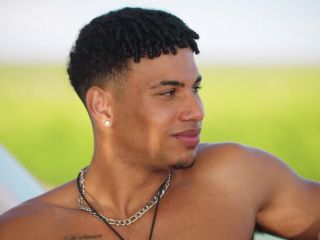 Nudeceleb- Courtney Randolph, Hannah Brooke, Megan Thompson, Christine Obanor, Elys Hutchinson, Yazmin Marziali – Too Hot to Handle s05e01-02 (2023) HD 1080p