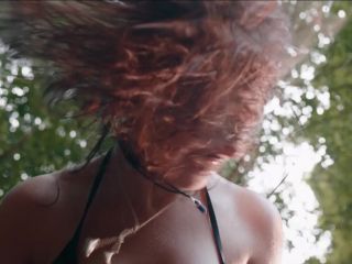 Nudeceleb- Ella van Remortel, Anna Drijver – Het geheugenspel (2023) HD 1080p