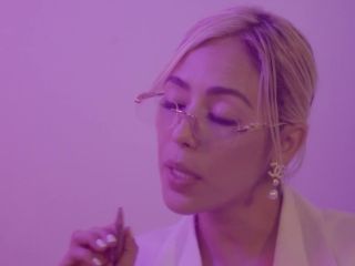 Nudeceleb- Stephanie Herela, Milena Granados – Mi prima la sexologa 2 (de la fantasia a la realidad) (2024) HD 1080p