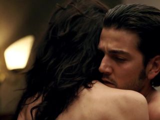 Nudeceleb- Ariadna Gil – Solo quiero caminar (2008) HD 1080p