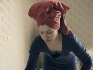 Nudeceleb- Ana Mandic – Momci gde ste (2011) HD 1080p