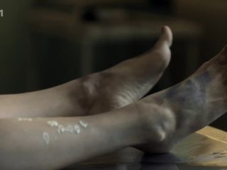 Nudeceleb- Alzbeta Stankova Jana Podlipna – Svet pod hlavou s01e04e08 (2017) HD 1080p