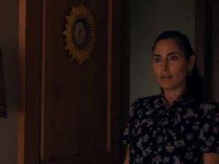 Nudeceleb- Grace Van Dien – What Comes Around (2022) HD 1080p