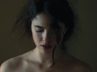 Nudeceleb- Margaret Qualley, Marshall Chapman – Novitiate (2017) HD 1080p