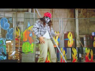 Nudeceleb- Nicki Minaj-Senile (2014) HD 1080p