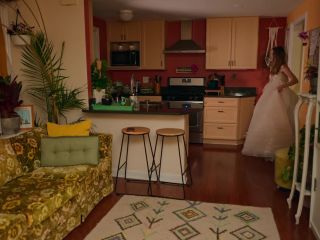 Nudeceleb- Halston Sage Marcia Gay Harden – Daughter of the Bride (2023) HD 1080p