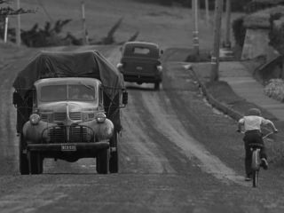 Nudeceleb- Lucie Laurier – Mumford (1999) HD 1080p