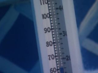 Nudeceleb- Stephanie Chao, Melanie Good-Jack Frost 2 (2000)