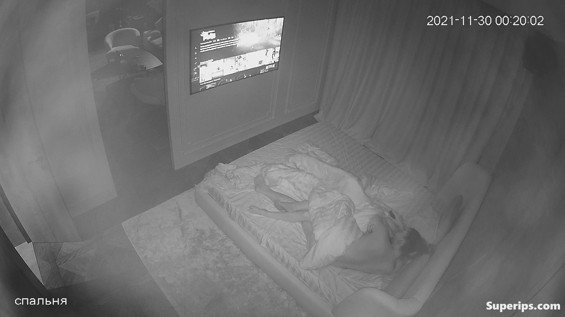 IPCAM – Skinny Ukrainian girl rides her boyfriend