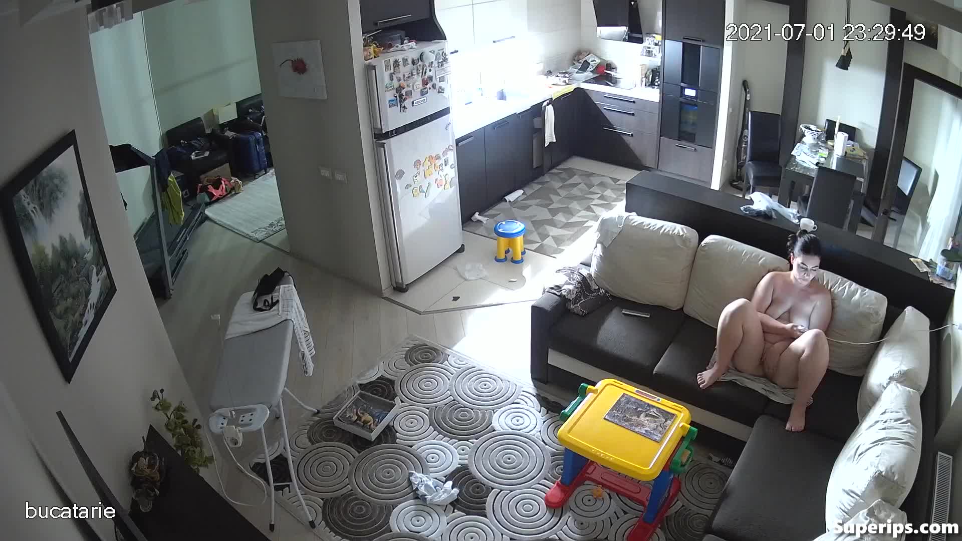 IPCAM – Busty mom masturbates naked on the couch