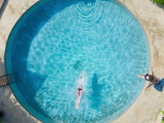 Nudeceleb- Claire Chust – Champagne (2022) HD 1080p