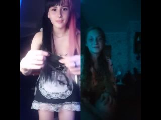 Private-recordings-of-webcam-models- 2222