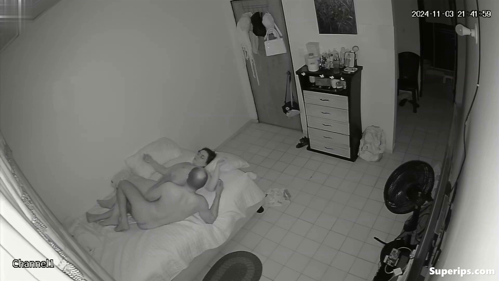 IPCAM – Huge Latina woman gets fucked