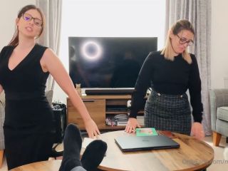 Onlyfans-porn- OnlyFans-Mooreerinxxx Me And Inocenthotwifexxx Team Up On PhotographerDBx