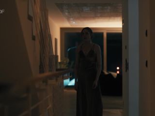 Nudeceleb- Katharina Lorenz – Mord in der Familie – Der ZauberwUrfel s01e02e04 (2021) HD 720p