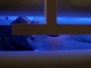 Nudeceleb- Chelan Simmons Crystal Lowe-Final Destination 3 (2006) HD 1080p