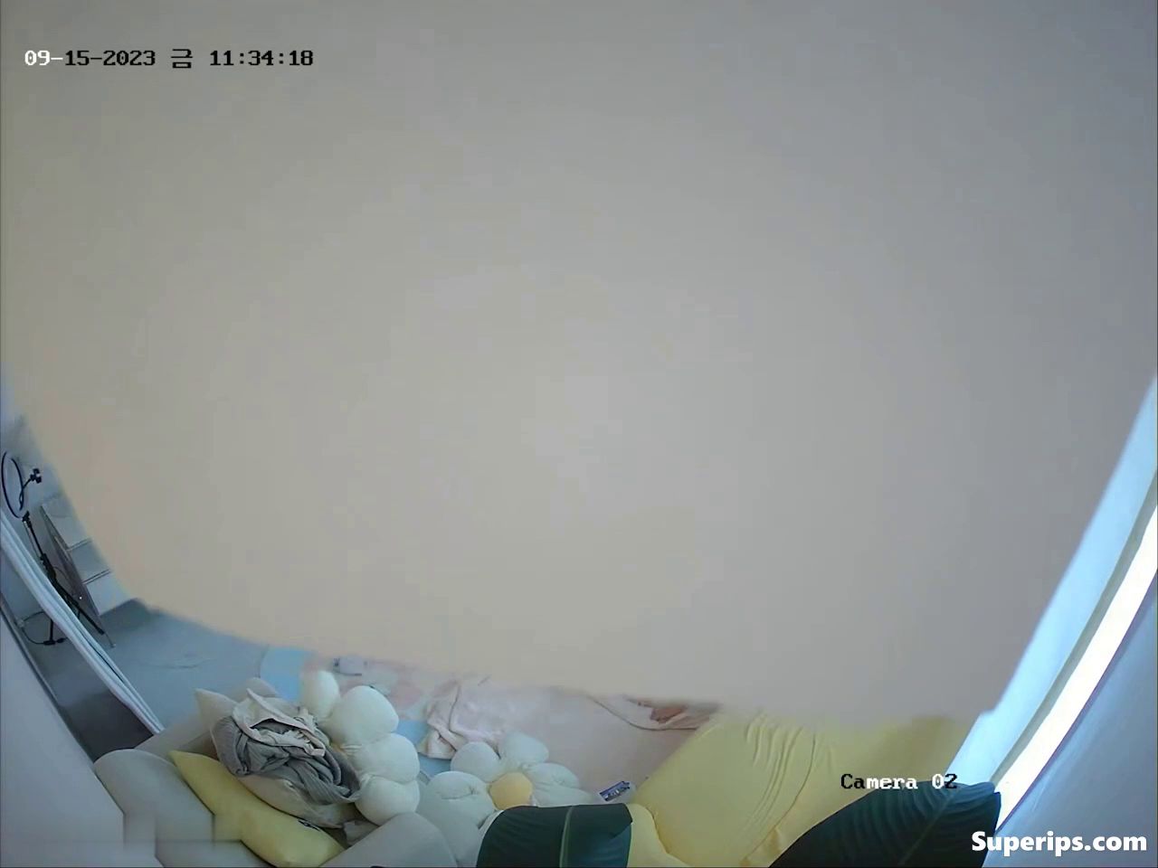 IPCAM – Young Korean couple fucks in hiding