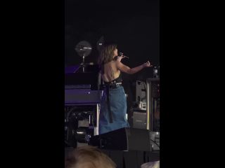 Nudeceleb- Maren Morris – Willie Nelson_s 4th of July Picnic (2024) HD 1080p