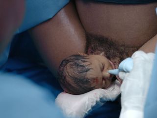 Nudeceleb- Enuka Okuma – The Pitt s01e11 (2025) HD 1080p