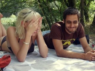 Nudeceleb- Violeta Rodriguez – Violeta no coge el ascensor (2019) HD 1080p