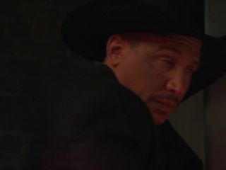 Nudeceleb- Mantha Balourdou, Vanessa Lengies, Britne Oldford-Happy Birthday (2016) HD 1080p