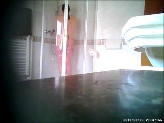 Voyeur Shower 60