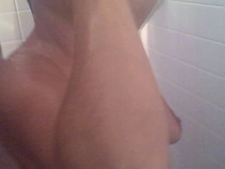 Voyeur Shower 124