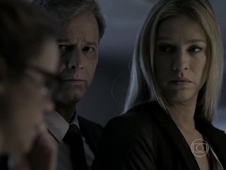 Nudeceleb- Debora Falabella Yanna Lavigne – Dupla Identidade s01e01 (2014) HD 720p