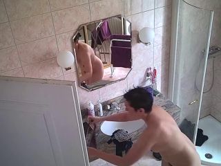 Camera Cacher Douche 2 Eme Partie